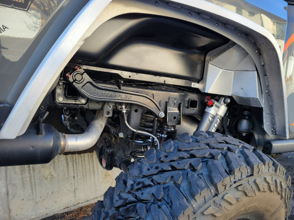 Shown With The TeraFlex Forged Sway Bar Kit and Crawler Flares