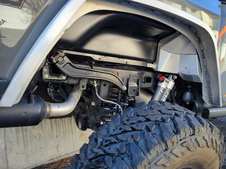 Shown With The TeraFlex Forged Sway Bar Kit and Crawler Flares