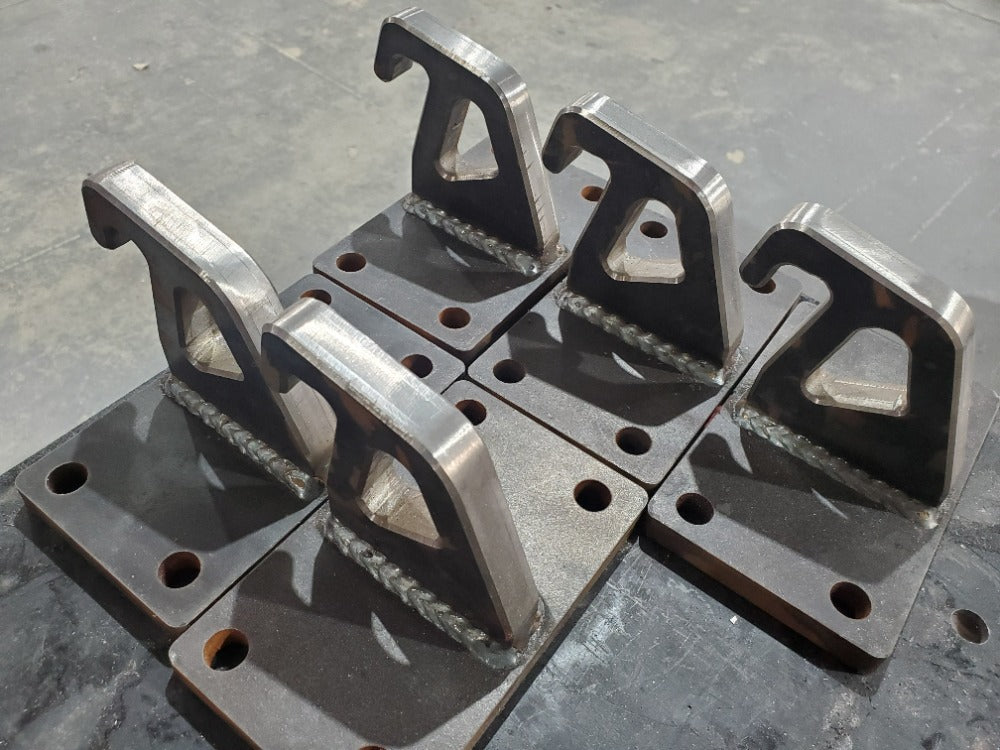 JL/JLU Shackle Mounts