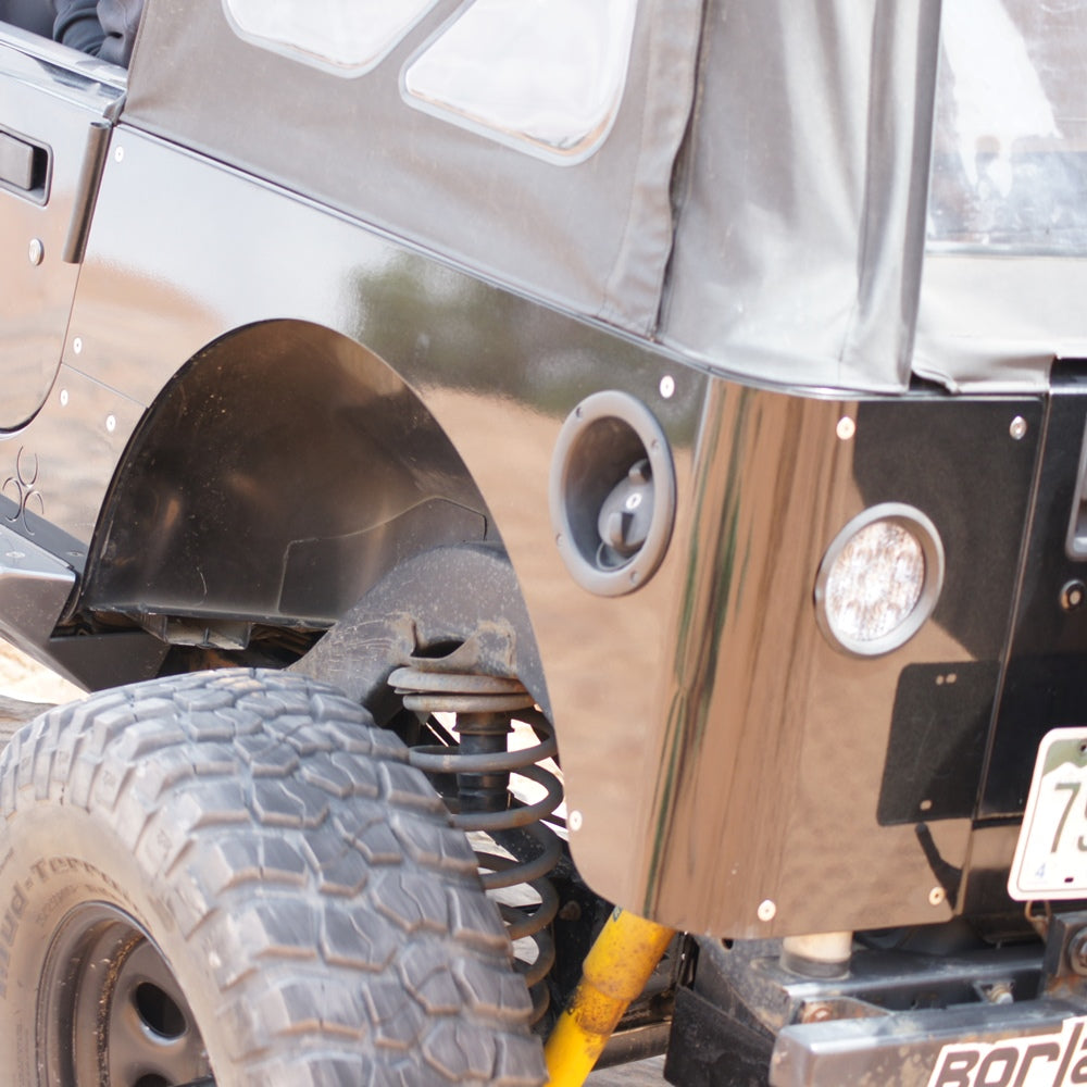 TJ Crawler Full Corner