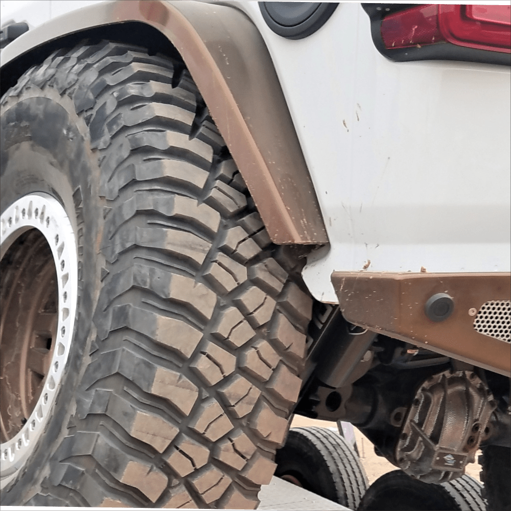 JL/JLU Notorious Dovetail Rear Flare - Nemesis Industries