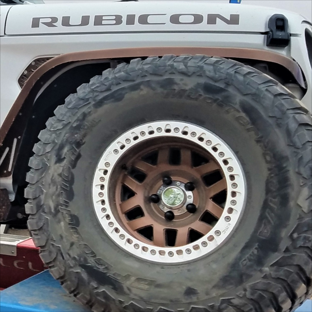 JL/JLU/JT Notorious Front Flare