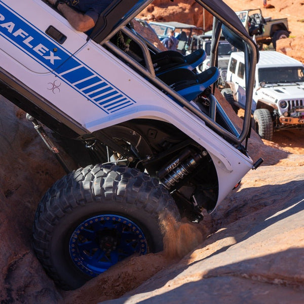 LJ Crawler Custom Corner